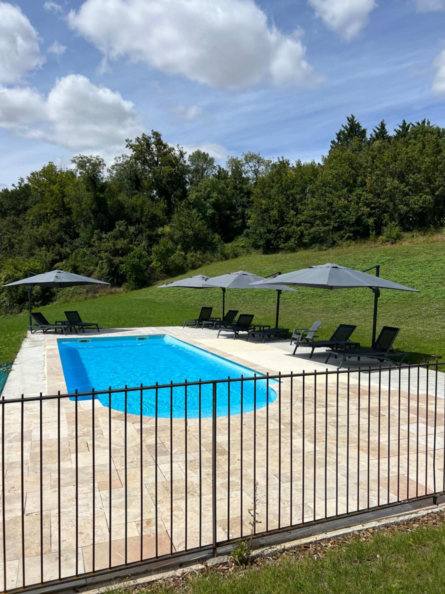 Chateau Des Loups - Les Cypres Echire Zewnętrze zdjęcie