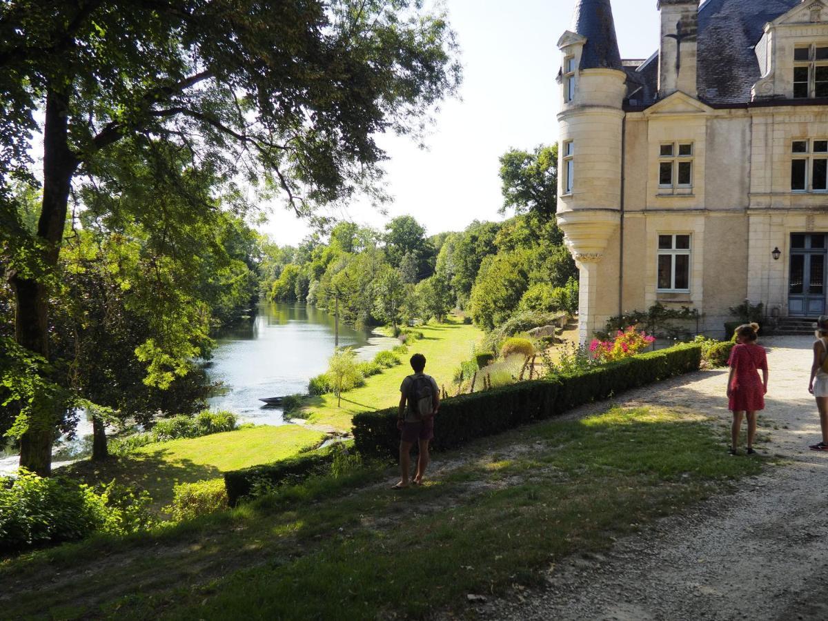 Chateau Des Loups - Les Cypres Echire Zewnętrze zdjęcie